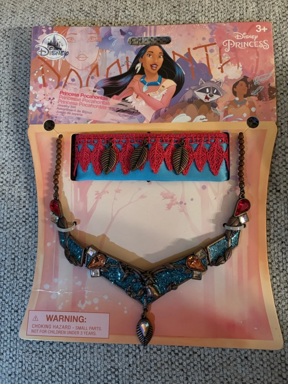 Disney - Pocahontas Costume jewelry - Picture 1 of 2